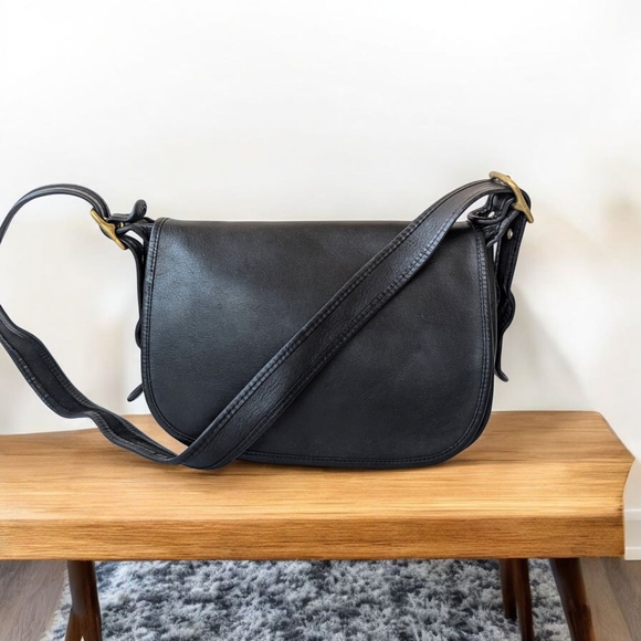 Coach Handbags - Coach Leather Vintage Patricia's Legacy Bag